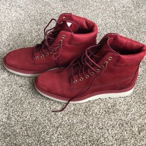Maroon Timberlands